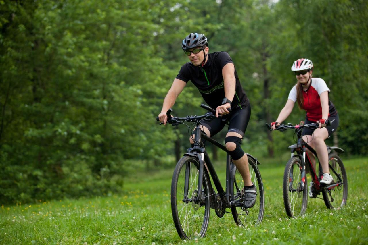 ホテル ポルト カラス メリトン ネオス・マルマラス エクステリア 写真 Mountain biking