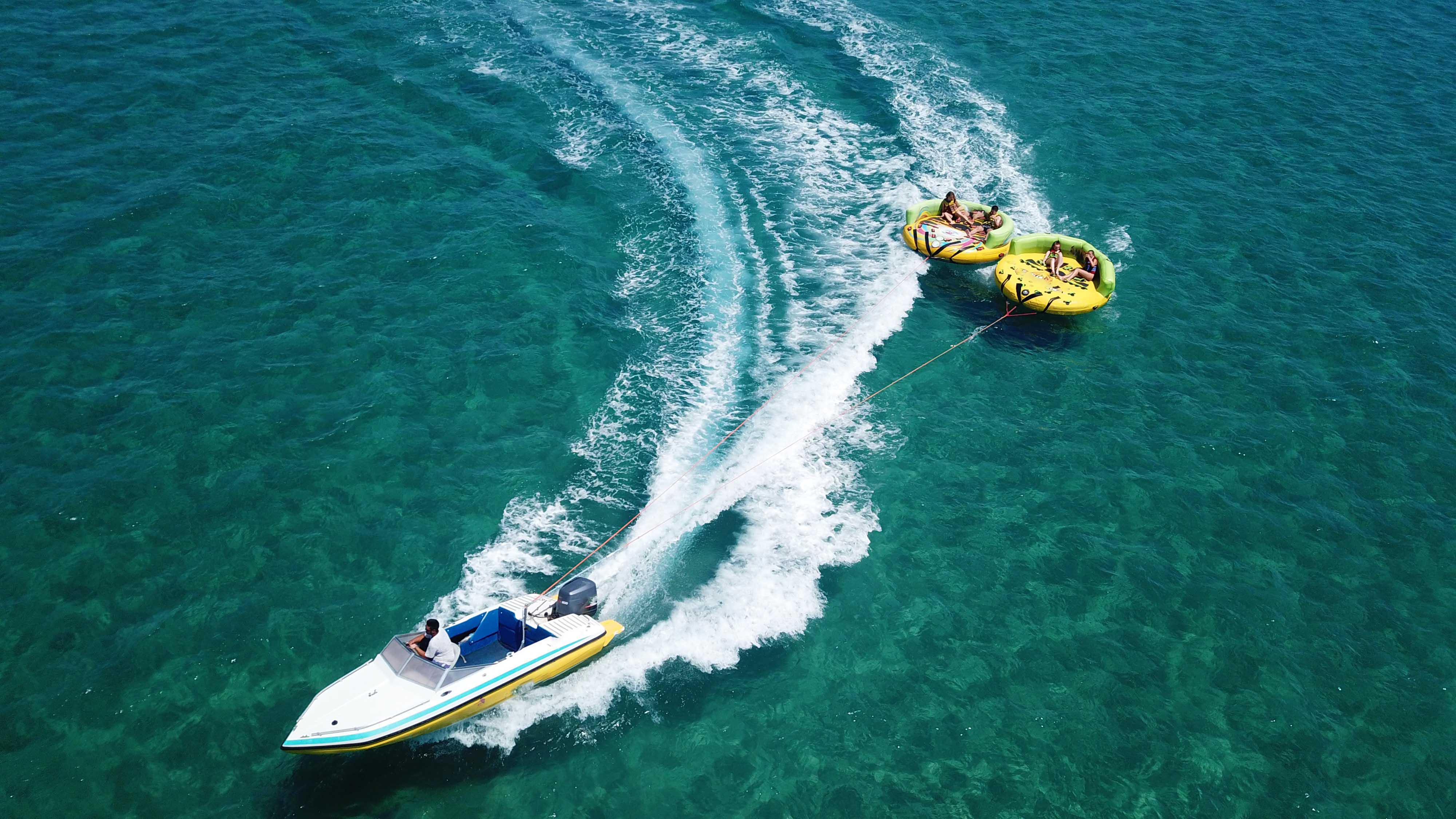 ホテル ポルト カラス メリトン ネオス・マルマラス エクステリア 写真 Tubing